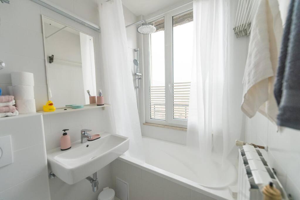 Apartmán Unit4Six SJJ Exteriér fotografie