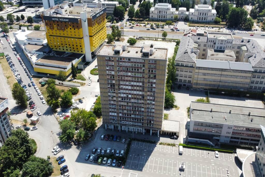 Apartmán Unit4Six SJJ Exteriér fotografie